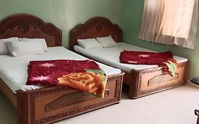 Hotel Raghunath Residency Niwas
